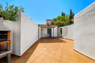 Moradia T3 para Venda em Mexilhoeira Grande