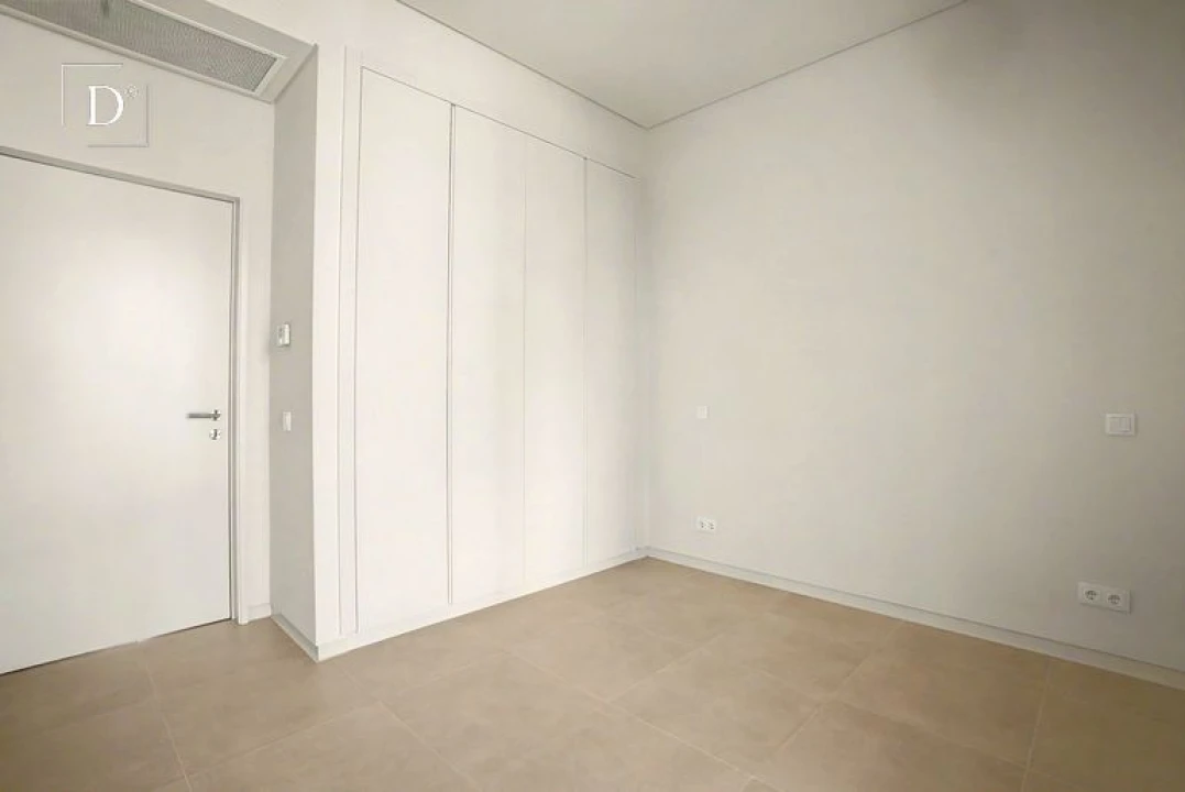 Apartamento T2 para Venda em Portimão Foto 14