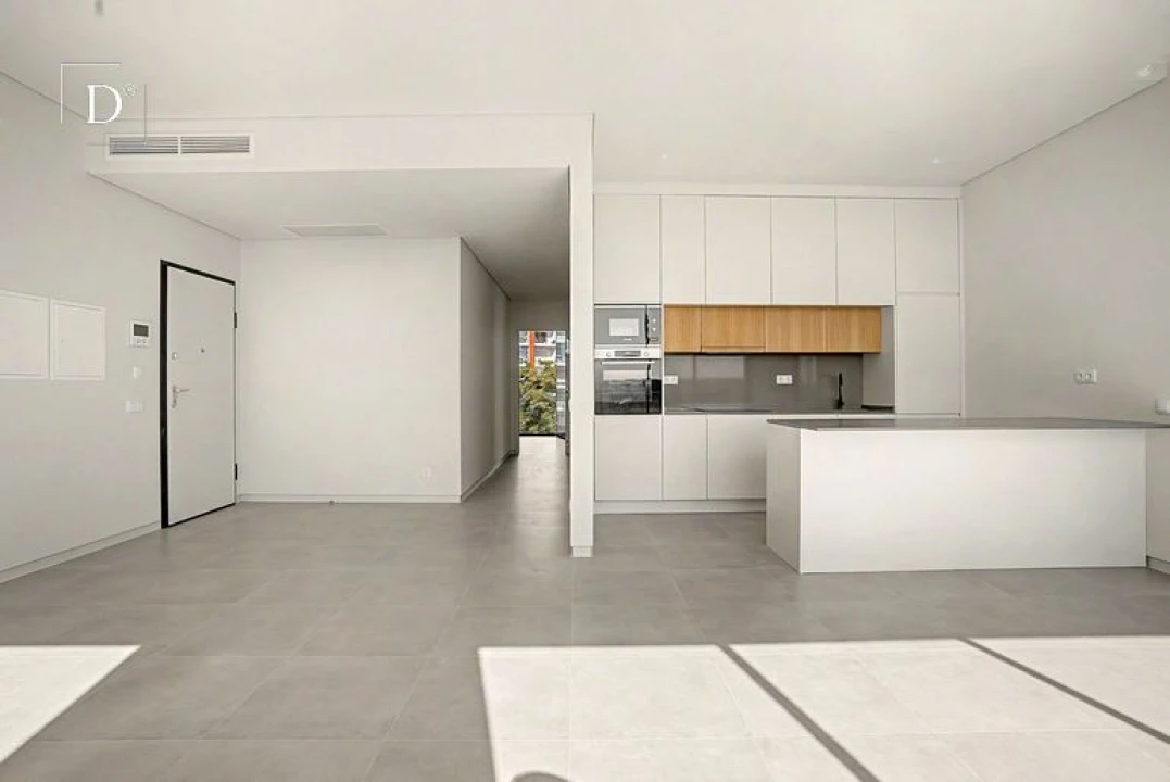 Apartamento T2 para Venda em Portimão Foto 10