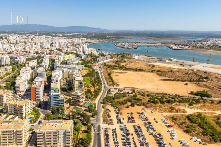 Apartamento T2 para Venda em Portimão Foto 26
