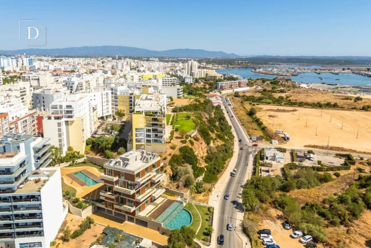 Apartamento T2 para Venda em Portimão Foto 38