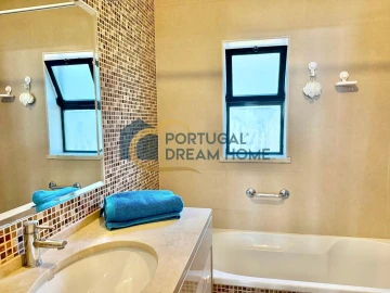 Apartamento T3 para Venda em Albufeira e Olhos de Água