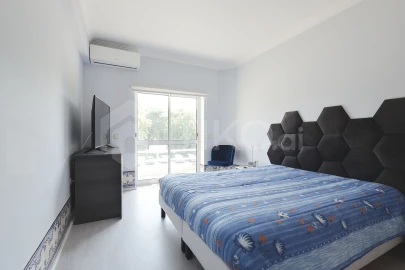 Apartamento T2 para Venda em Baixa da Banheira e Vale da Amoreira
