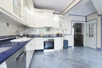 Apartamento T2 para Venda em Baixa da Banheira e Vale da Amoreira