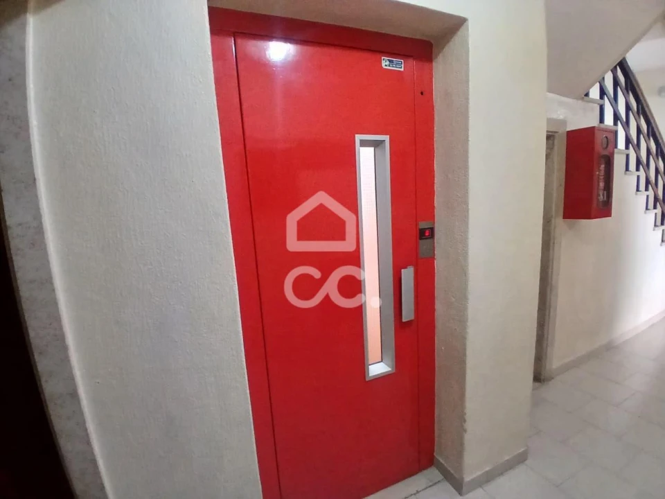 Apartamento T2 para Venda em Amora Foto 4