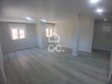 Apartamento T2 para Venda em Amora