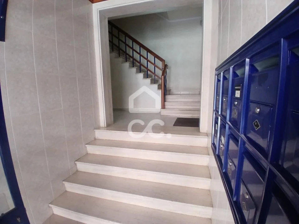 Apartamento T2 para Venda em Amora Foto 6