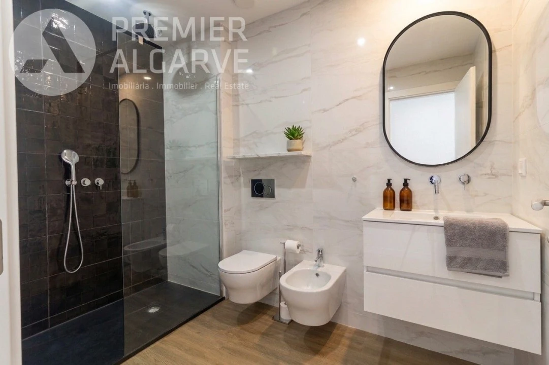Apartamento T2 para Venda em Almancil Foto 17