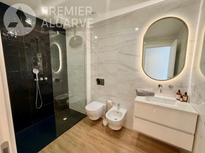 Apartamento T2 para Venda em Almancil Foto 4