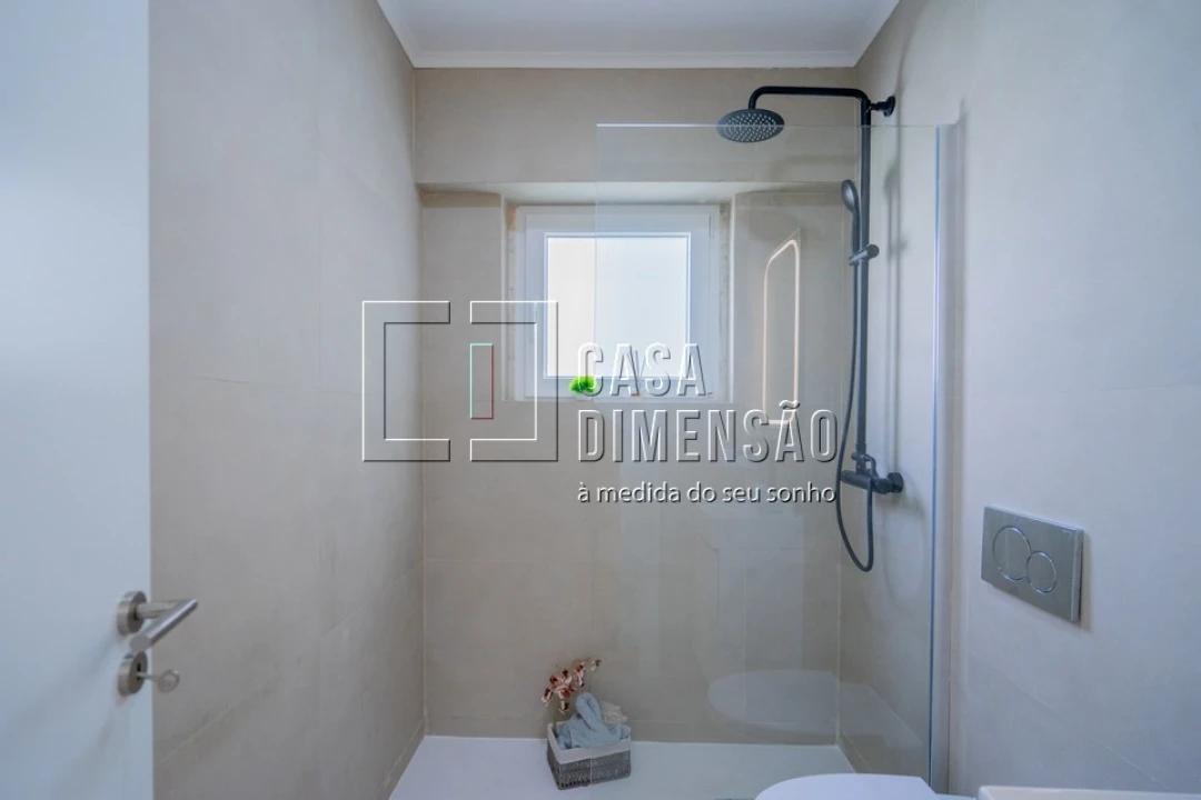 Apartamento T3 para Venda em Benfica Foto 13