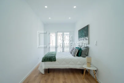 Apartamento T3 para Venda em Benfica