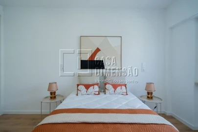 Apartamento T3 para Venda em Benfica