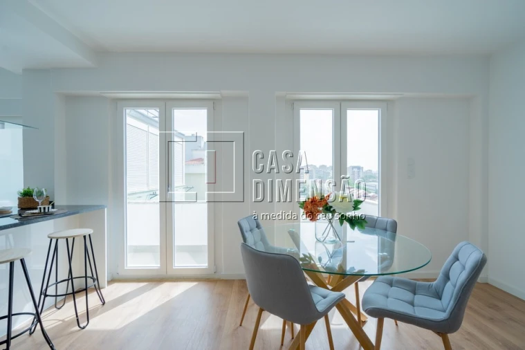 Apartamento T3 para Venda em Benfica Foto 6