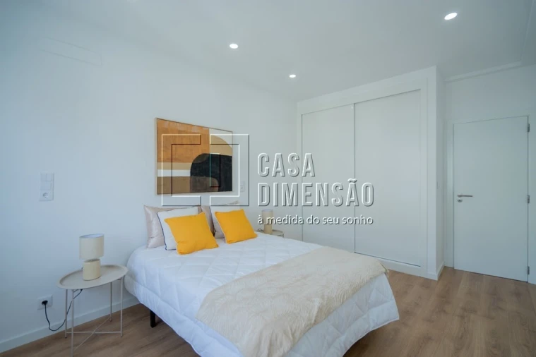 Apartamento T3 para Venda em Benfica Foto 17