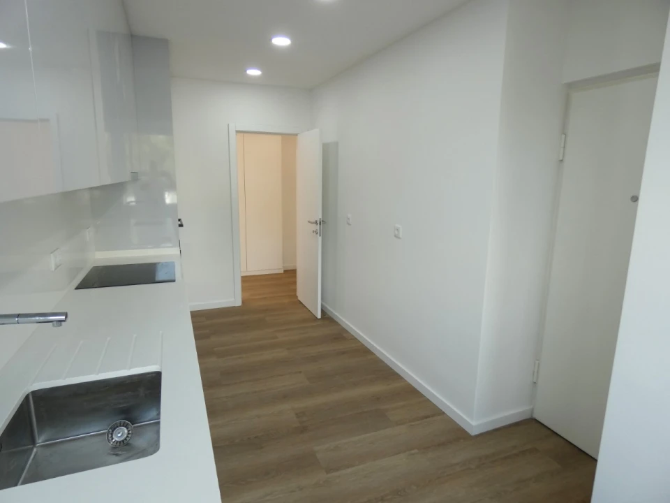Apartamento T4 para Venda em Olivais Foto 5