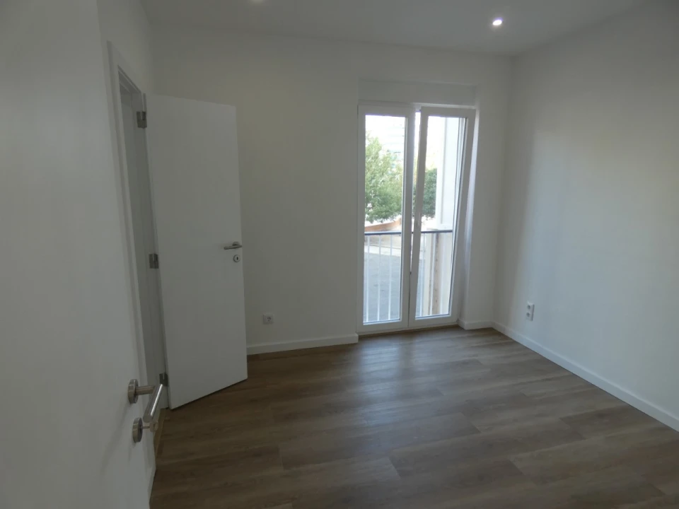 Apartamento T4 para Venda em Olivais Foto 22