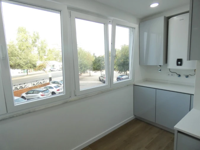Apartamento T4 para Venda em Olivais Foto 2
