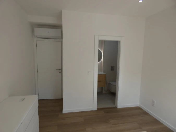 Apartamento T4 para Venda em Olivais Foto 37