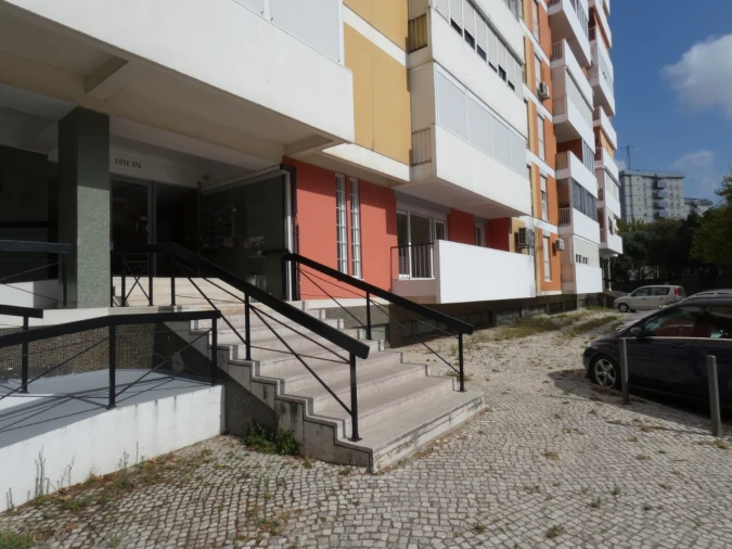 Apartamento T4 para Venda em Olivais Foto 47