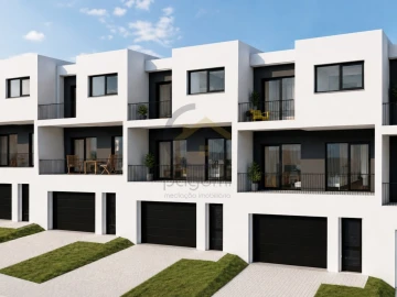 Moradia T3 para Venda em Louredo