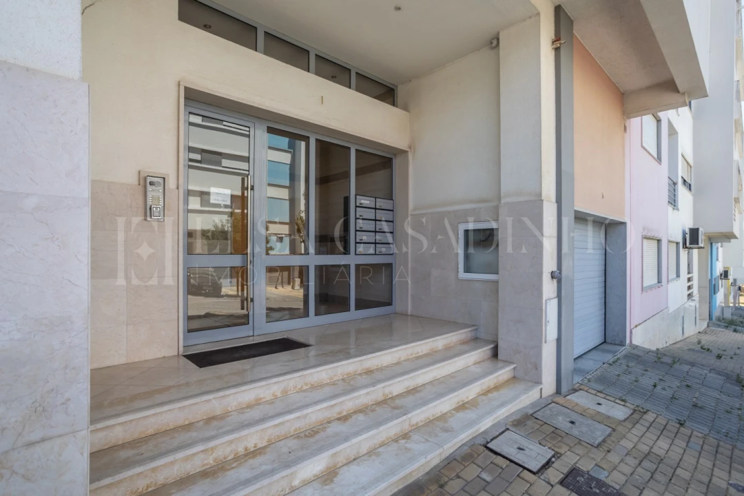 Apartamento T1 para Arrendamento em Seixal, Arrentela e Aldeia de Paio Pires Foto 24