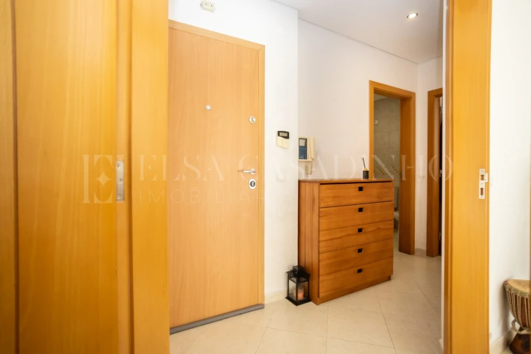 Apartamento T1 para Arrendamento em Seixal, Arrentela e Aldeia de Paio Pires Foto 8