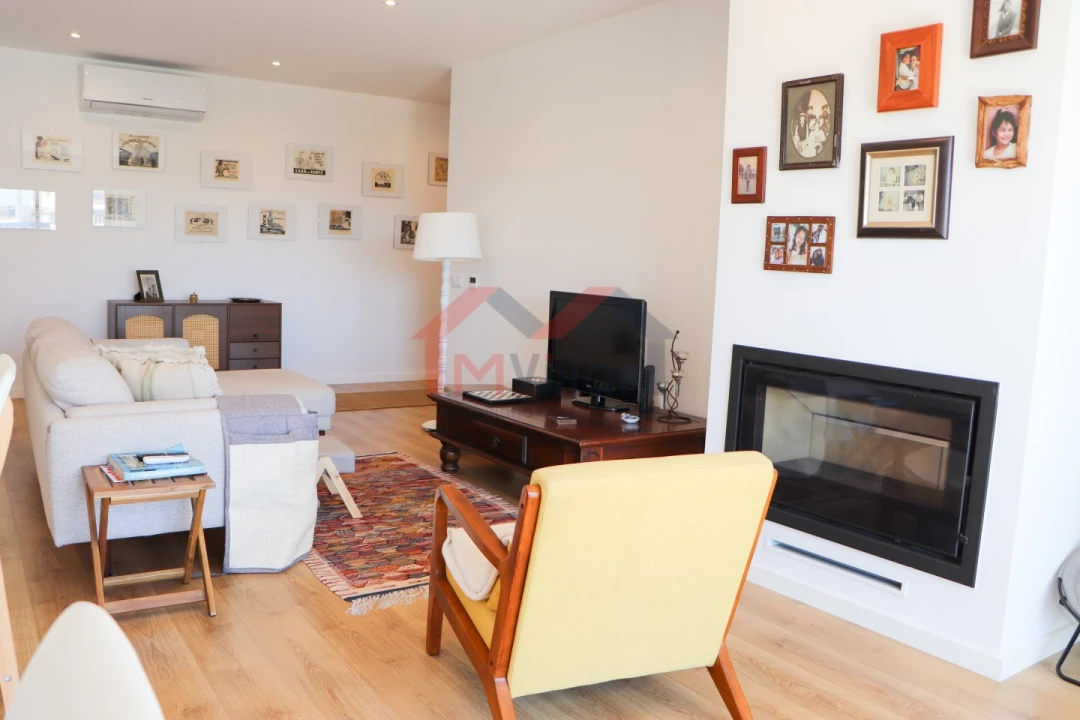 Apartamento T3 para Venda em São Brás de Alportel Foto 4