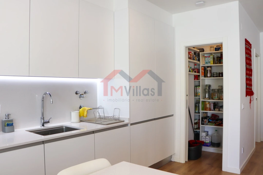 Apartamento T3 para Venda em São Brás de Alportel Foto 10