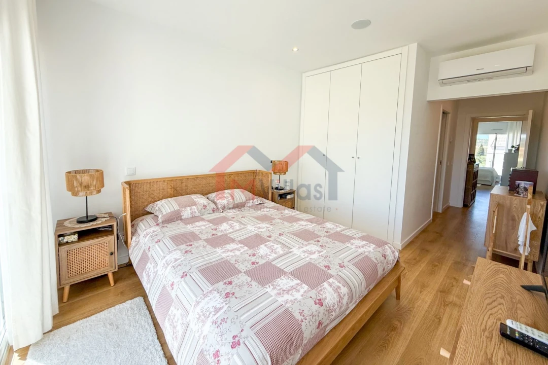 Apartamento T3 para Venda em São Brás de Alportel Foto 13