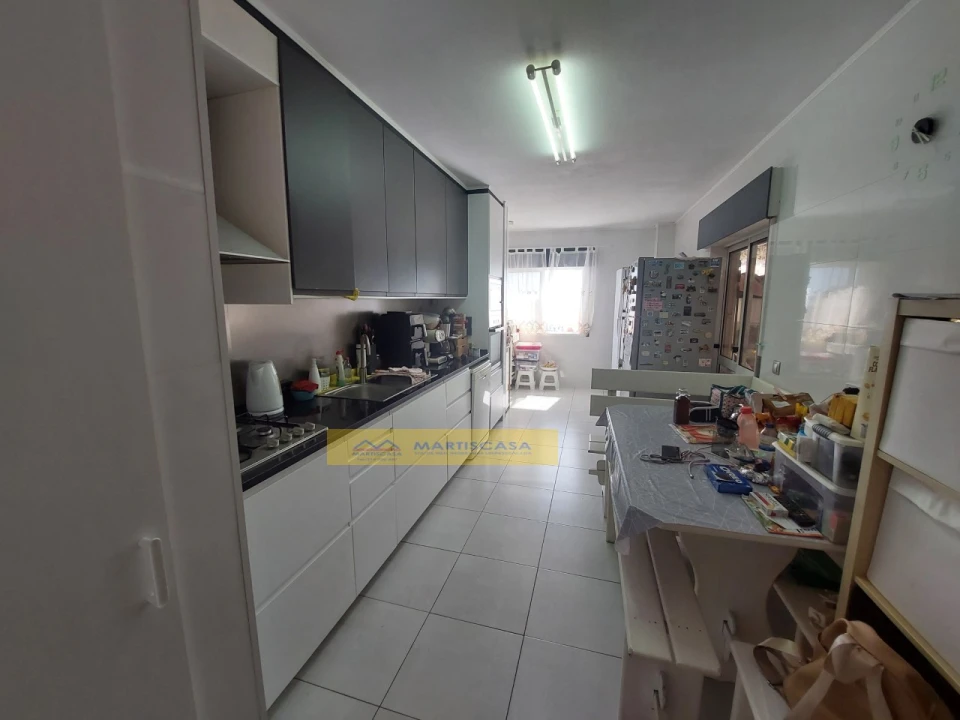 Apartamento para Venda em Algueirão-Mem Martins Foto 8