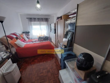 Apartamento para Venda em Algueirão-Mem Martins