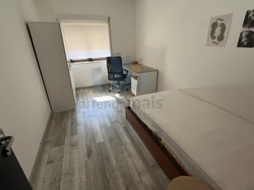 Apartamento T3 para Venda em Santo Antonio dos Olivais