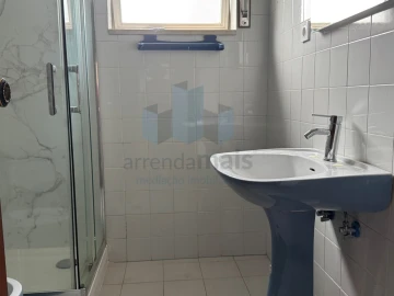 Apartamento T3 para Venda em Santo Antonio dos Olivais