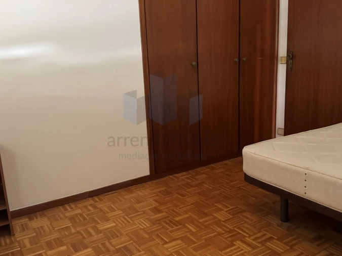 Apartamento T3 para Venda em Santo Antonio dos Olivais Foto 14