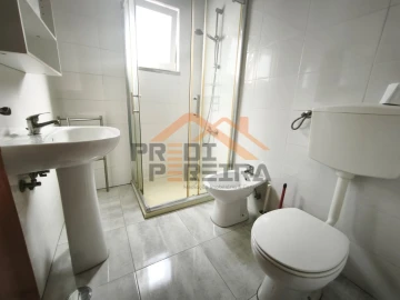 Apartamento T1 para Venda em Águas Livres