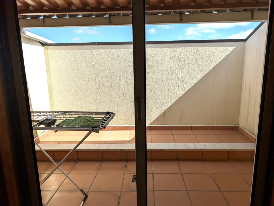 Apartamento T0 para Venda em Oiã Foto 7