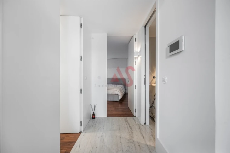 Apartamento T3 para Venda em Braga (Maximinos, Sé e Cividade) Foto 6