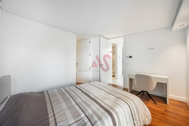 Apartamento T3 para Venda em Braga (Maximinos, Sé e Cividade) Foto 20