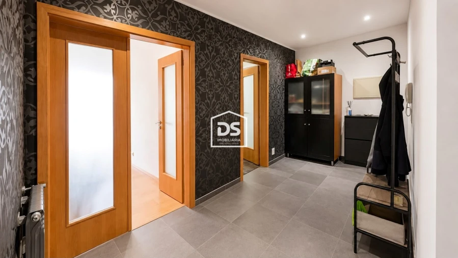 Apartamento T2 para Venda em Parceiros e Azoia Foto 4