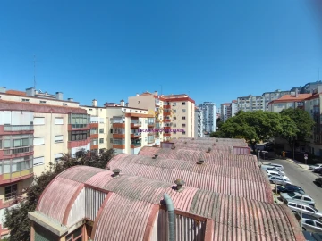 Apartamento T2 para Venda em Águas Livres
