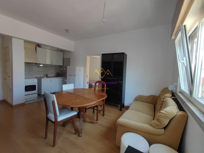Apartamento T2 para Venda em Águas Livres Foto 2