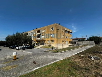 Apartamento T1 para Venda em Macieira da Maia
