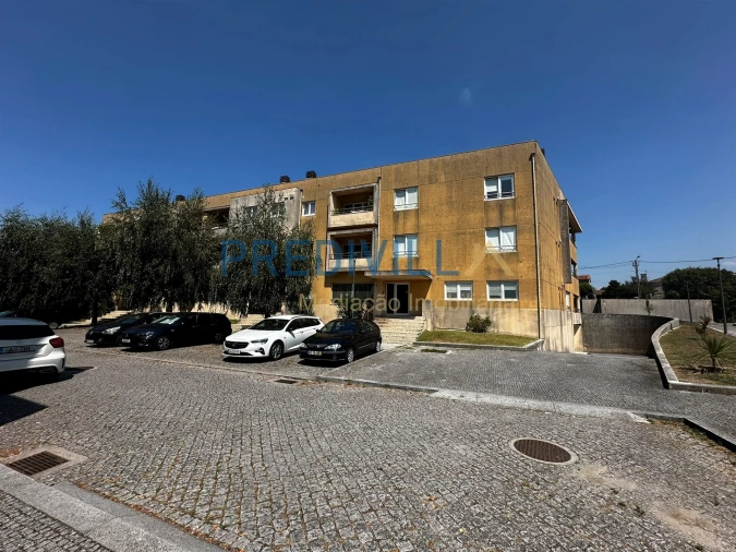 Apartamento T1 para Venda em Macieira da Maia Foto 9