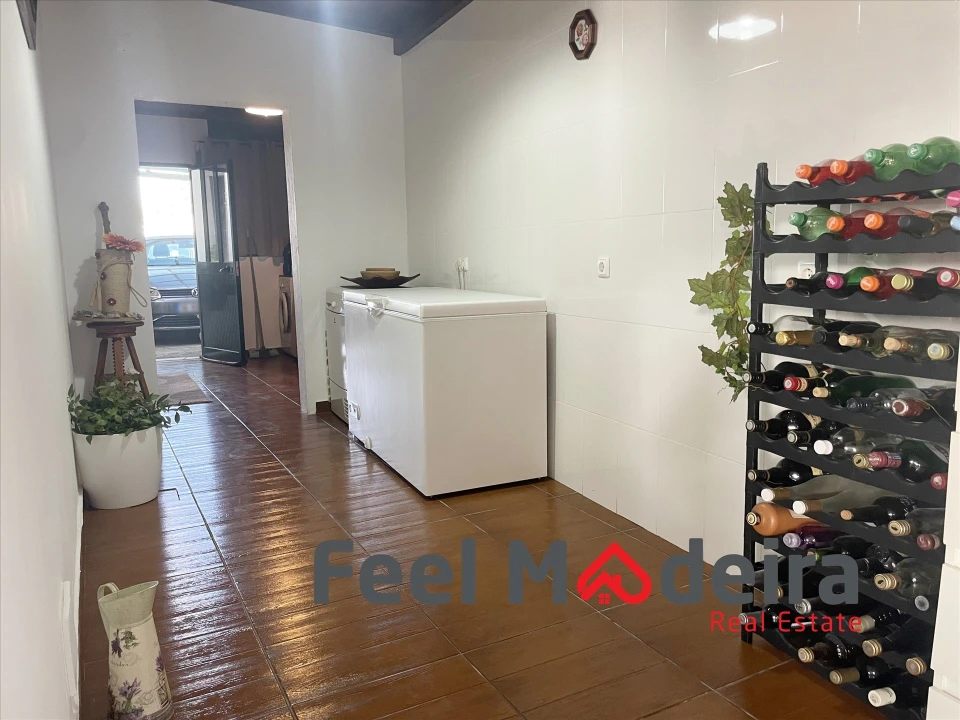Moradia T3 para Venda em Tabua Foto 1