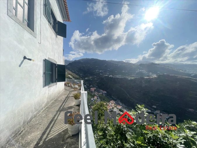 Moradia T3 para Venda em Tabua Foto 8