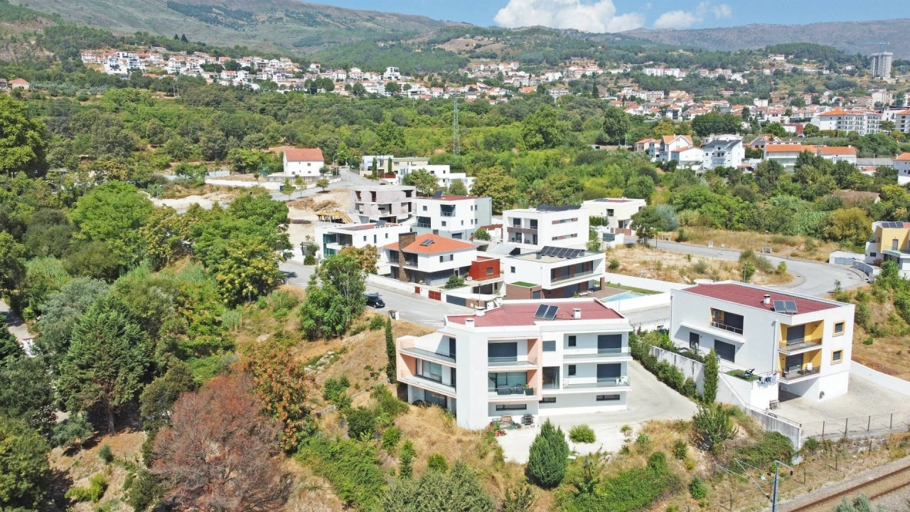 Terreno para Venda em Covilhã e Canhoso Foto 10