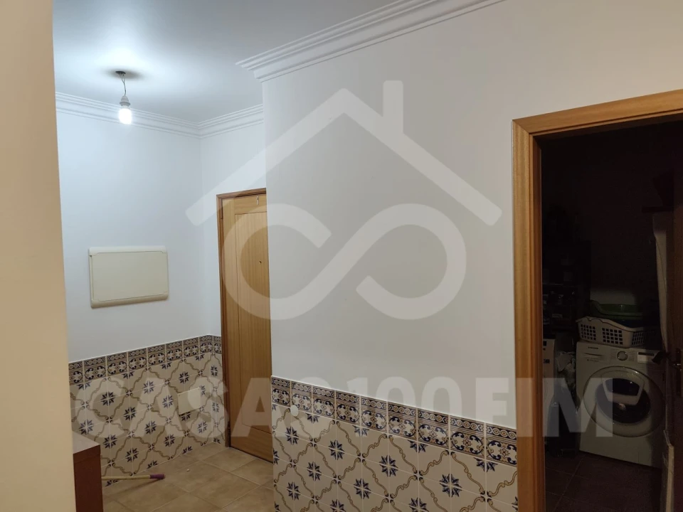 Apartamento T3 para Venda em Marinha Grande Foto 3