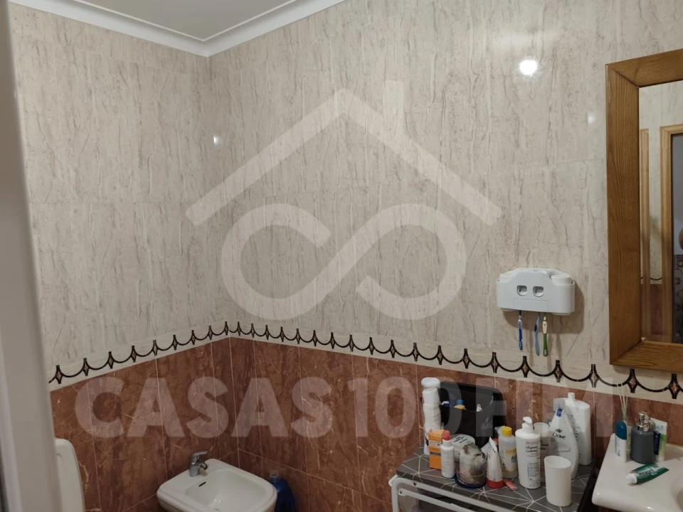 Apartamento T3 para Venda em Marinha Grande Foto 6