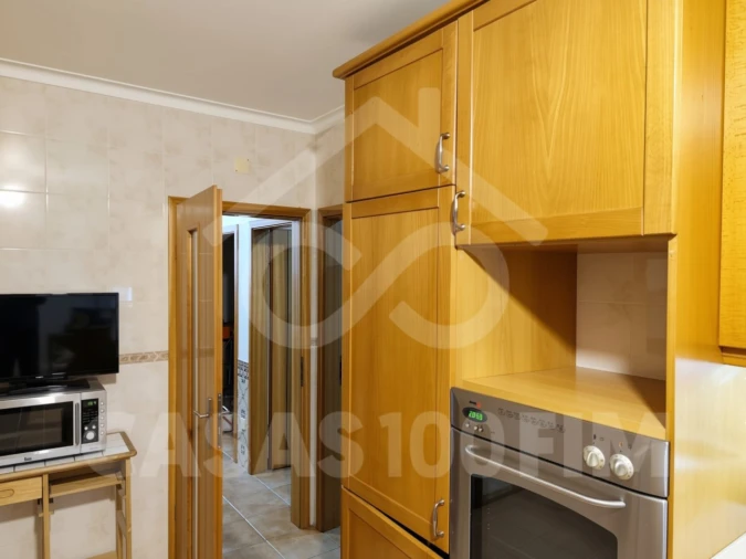 Apartamento T3 para Venda em Marinha Grande Foto 8