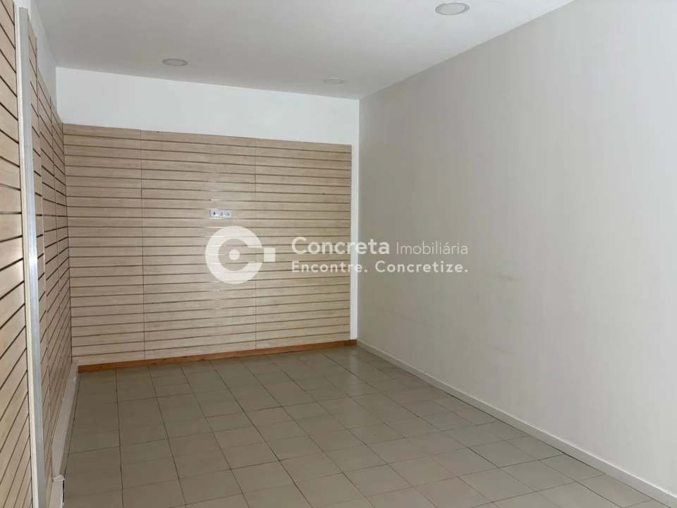 Loja para Arrendamento em Barcelos, V.Boa, V.Frescainha Foto 13
